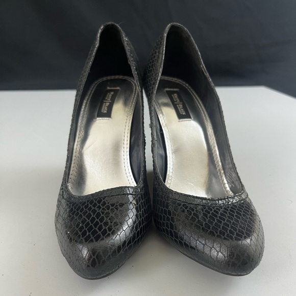 White House Black Market Caserta wedges - Picture 3 of 9